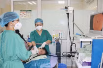 Nôn ra máu do sử dụng thuốc giảm đau xương khớp không đúng cách