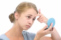 Cách ngừa mụn bằng thói quen hàng ngày