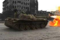 Video Houthi đánh bại cuộc tấn công của Liên quân vào thành phố Haradh