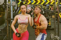 Angela Phương Trinh khoe dáng sexy ở phòng gym