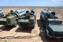 Iraq quyết tâm mua hệ thống phòng không S-300 Nga, bất chấp sự trừng phạt từ Mỹ