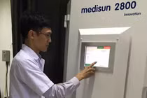 Phác đồ chiếu tia tử ngoại trị bệnh vẩy nến