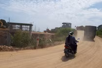 Hoài Đức – Hà Nội: Dự án nâng cấp đê tả Đáy gây ô nhiễm môi trường