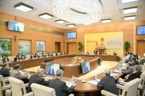 Hội thảo có sự tham gia đông đảo các nhà khoa học, chuyên gia đóng góp ý kiến.