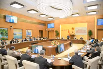 Hội thảo có sự tham gia đông đảo các nhà khoa học, chuyên gia đóng góp ý kiến.