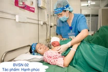 Những khoảnh khắc khó quên trong trận chiến chống dịch Covid-19