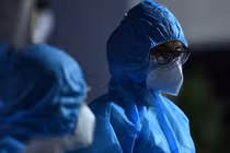 Việt Nam vượt mốc 10.000 bệnh nhân Covid-19