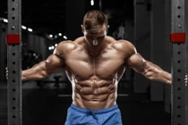 Tập gym gây yếu sinh lý, giảm kích thước 'cậu nhỏ'?