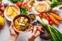 Ăn đậu thay thịt đỏ giúp giảm nguy cơ mắc bệnh lý tim mạch xuống 14%