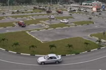 Sát hạch lái ô tô: Xử lý 100 tình huống giả định theo mô phỏng 3D