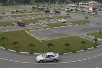 Sát hạch lái ô tô: Xử lý 100 tình huống giả định theo mô phỏng 3D