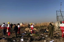 Không ai sống sót trong vụ máy bay chở 180 người rơi ở Iran