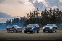 Ford Everest thế hệ mới sở hữu thiết kế ngoại thất mạnh mẽ, vững chắc, kết hợp cùng nội thất sang trọng, tinh xảo. 