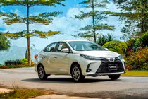 Khách hàng mua xe Vios từ ngày 1 - 31/12/2021 sẽ nhận được hỗ trợ lệ phí trước bạ 20 triệu đồng cho tất cả các phiên bản.
