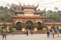 Chùa Ba Vàng đột ngột ngừng 'gọi vong, cúng oan gia trái chủ' 