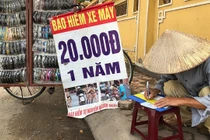 Loạn giá bảo hiểm xe máy