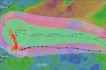 Bão số 12 suy yếu, miền Trung mưa rất lớn