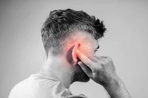 Nghe thấy tiếng rít trong tai là bị gì?