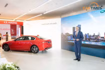 Cặp đôi của Jaguar Land Rover ra mắt thị trường Việt Nam, phân khúc xe sang thêm "nóng"