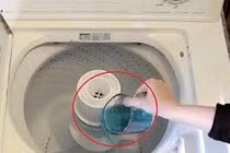 Nước súc miệng làm sạch máy giặt