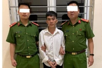 Trương Văn Khanh bị công an bắt giữ sau 6 năm trốn truy nã. Ản﻿h: Công an tỉnh Thanh Hóa.