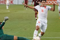 Đức Chinh chấn thương nghỉ thi đấu dài hạn