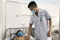 Nút mạch cứu bệnh nhân vỡ gan độ V