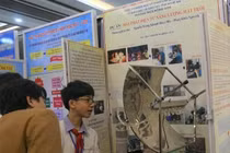 Máy phát điện bằng năng lượng mặt trời