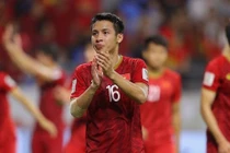 Các chuyên gia xương khớp: “Nếu vội vã, Hùng Dũng sẽ phải trả giá rất đắt”