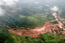 Thiên tai lịch sử tàn phá miền Trung: Thủy điện không thể vô can