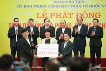 Diana Unicharm ủng hộ 2 tỷ đồng chung tay chống dịch Covid-19