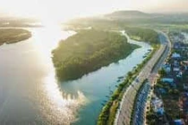 Đi du học không về, con lãnh đạo sẽ phải trả lại gấp đôi tiền ngân sách 