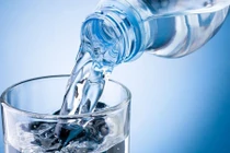 Thiếu nước bệnh nhân COVID-19 sẽ mệt mỏi, lú lẫn