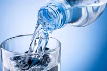 Thiếu nước bệnh nhân COVID-19 sẽ mệt mỏi, lú lẫn