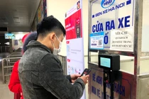 quét mã QR tại bến xe