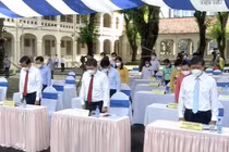 TP.HCM: Lễ khai giảng dành 1 phút mặc niệm người tử vong vì Covid-19
