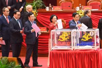 Chùm ảnh: Bỏ phiếu bầu Trung ương khóa XIII