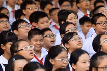 Chế độ dinh dưỡng phòng ngừa cận thị học đường