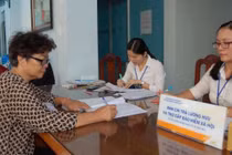 Lao động nam nghỉ hưu vào năm 2018 là 16 năm, năm 2019 là 17 năm, năm 2020 là 18 năm