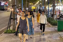 Từ 12h trưa nay quán cà phê ở Quảng Ninh chỉ bán mang về