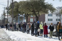 Dân Texas giận dữ vì mất điện, thiếu nước