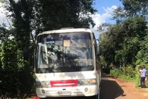 Điều tra vụ xe đưa đón học sinh không đóng cửa, học sinh rơi xuống đường tử vong