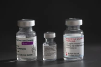 Sự tham lam của các hãng dược khiến dịch Covid-19 kéo dài toàn cầu?