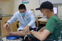 Chớ xem thường phù nề, vết bầm do chấn thương phần mềm