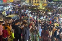 Lâm Đồng: cháy phòng, du khách dựng lều qua đêm ở hồ Xuân Hương