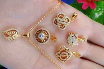 Cảnh giác mua phải vàng giả gắn mác vàng non