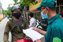 Hà Nội lập nhiều chốt chặn người dân không có lý do đi vào nội đô