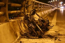 Tìm chủ nhân xe Air Blade tự bốc cháy ở Hà Nội