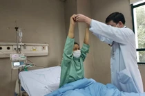 Không được tăng giá khám sức khỏe người bệnh hậu COVID-19