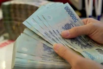 Lương tối thiểu 2021: Điểm ưu, nhược của các đề xuất điều chỉnh ra sao?